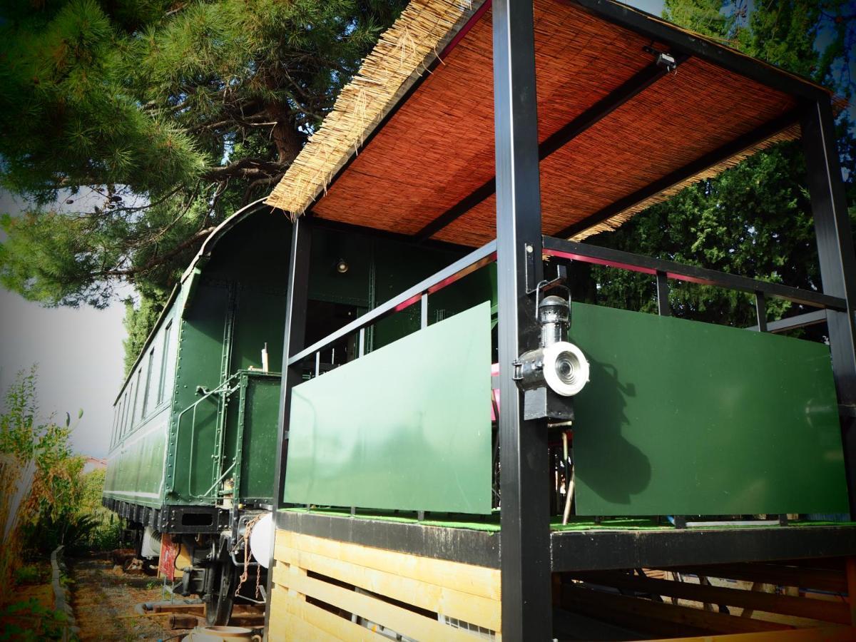 La Gare De Millas Chambres D'Hotes Exterior photo